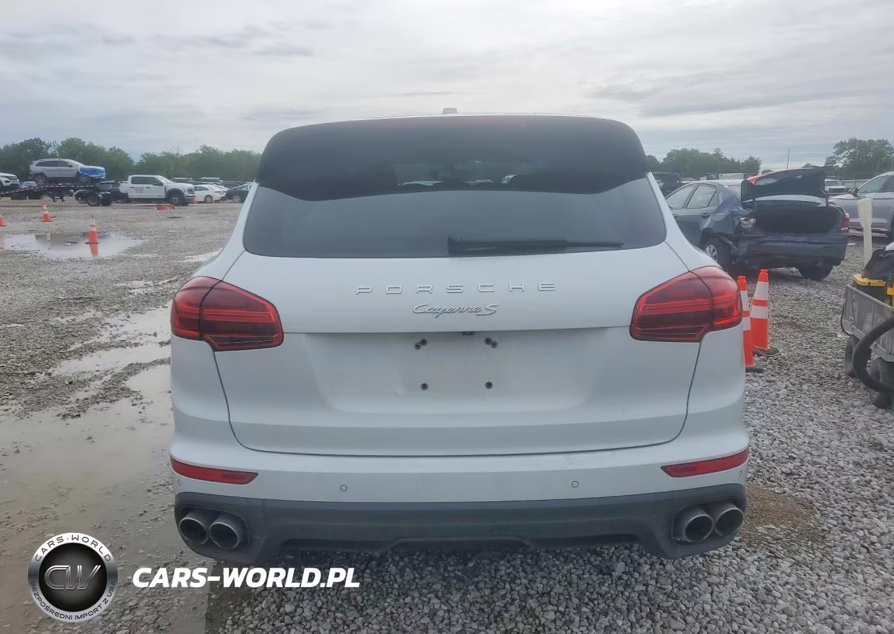 2015 Porsche Cayenne S VIN:WP1AB2A27FLA61149 - 6