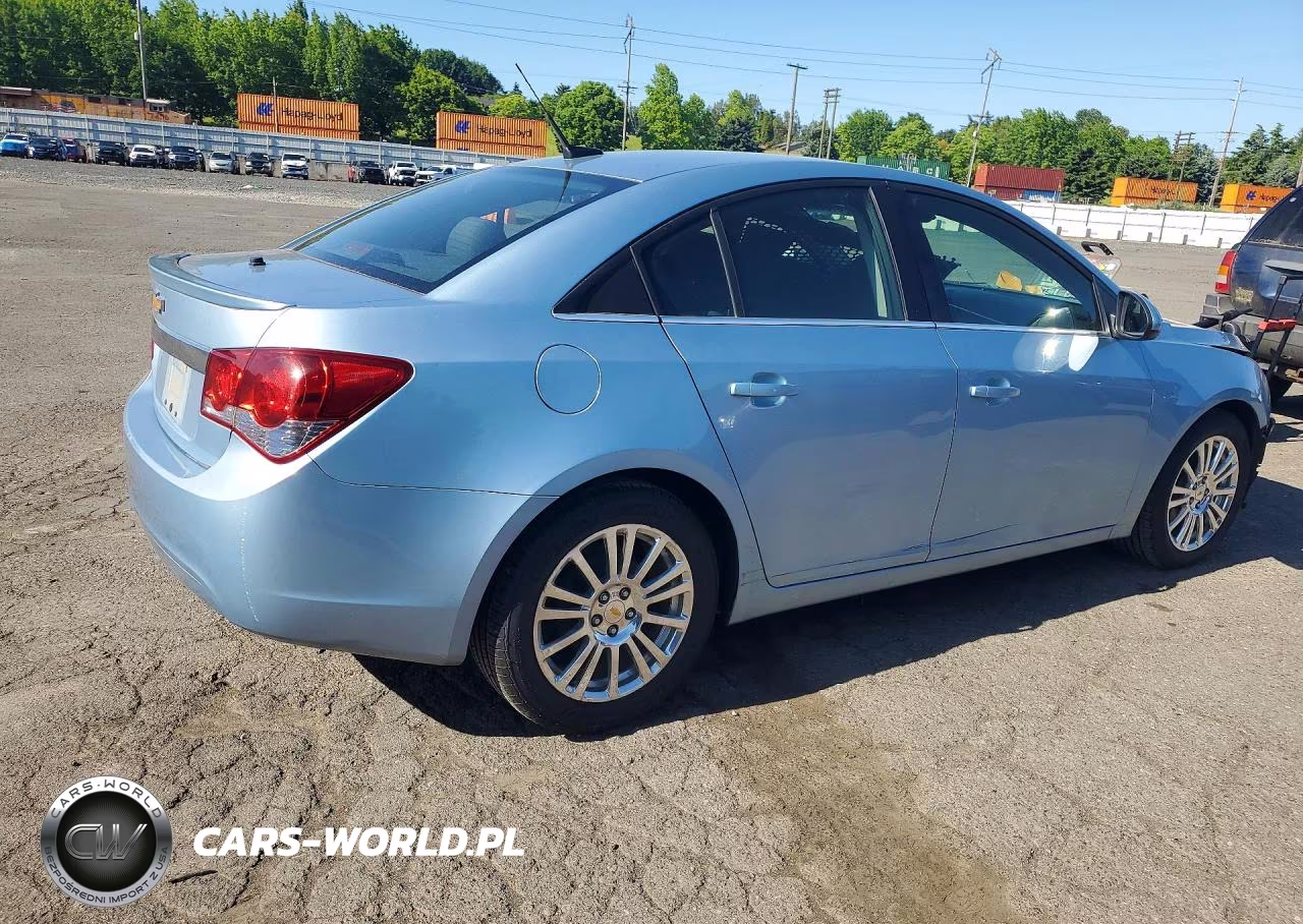 2011 Chevrolet Cruze Eco VIN:1G1PK5S9XB7256134 - 3