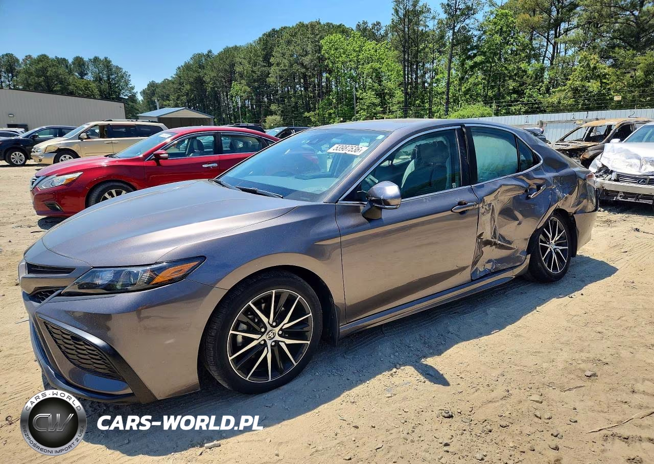 2021 Toyota Camry Se – zdjęcie 1 z 12