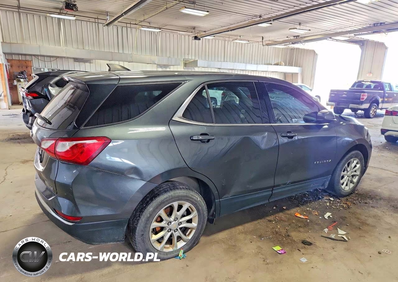 2019 Chevrolet Equinox Lt VIN:2GNAXKEV2K6157918 - 3