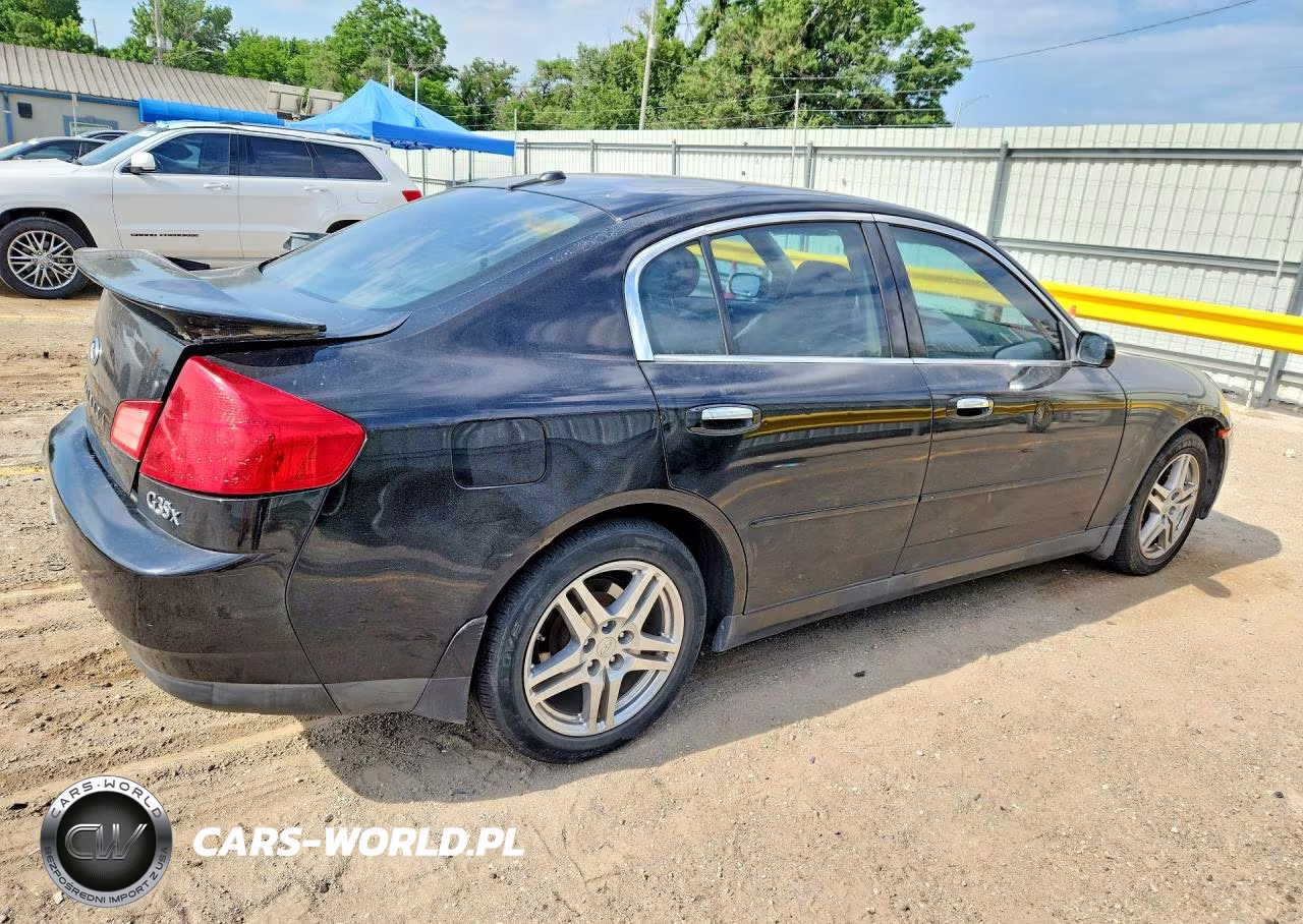2004 In G35 VIN:JNKCV51F84M715121 - 3