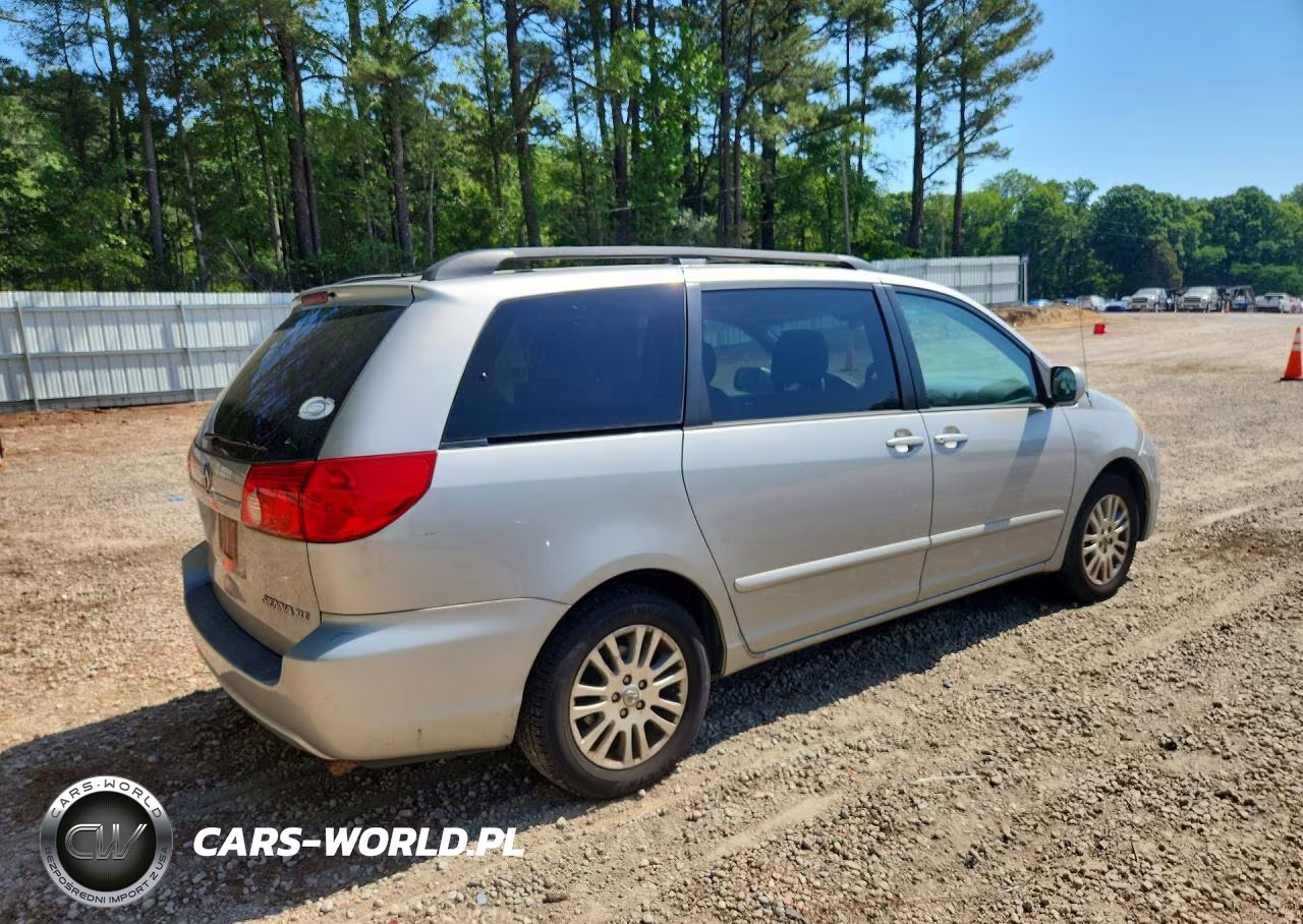 2010 Toyota Sienna Xle VIN:5TDYK4CCXAS301643 - 3