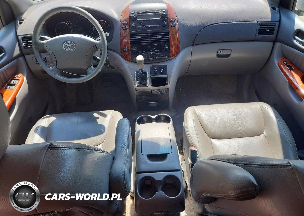 2010 Toyota Sienna Xle VIN:5TDYK4CCXAS301643 - 8