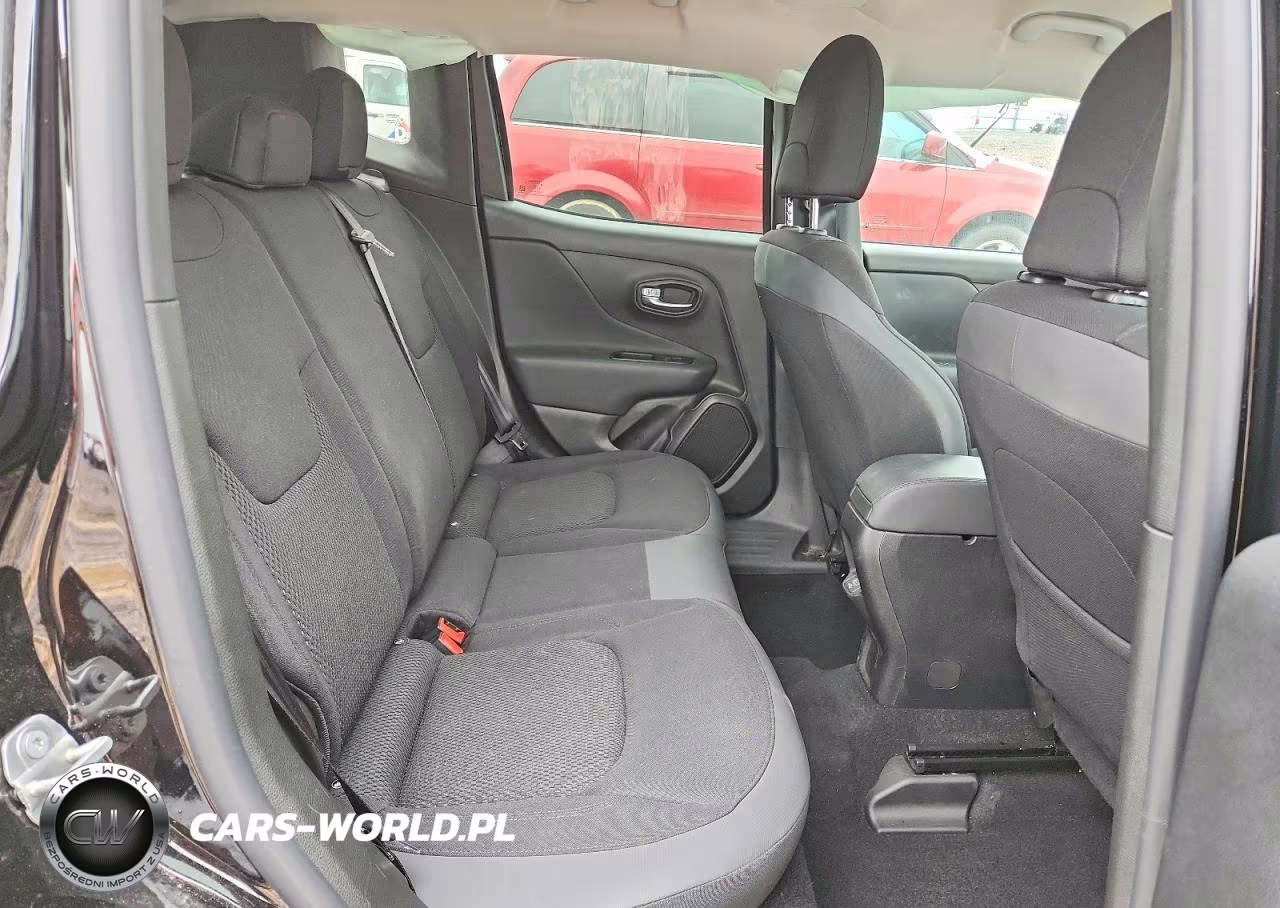 2020 Jeep Renegade Latitude VIN:ZACNJBBB8LPL25844 - 11