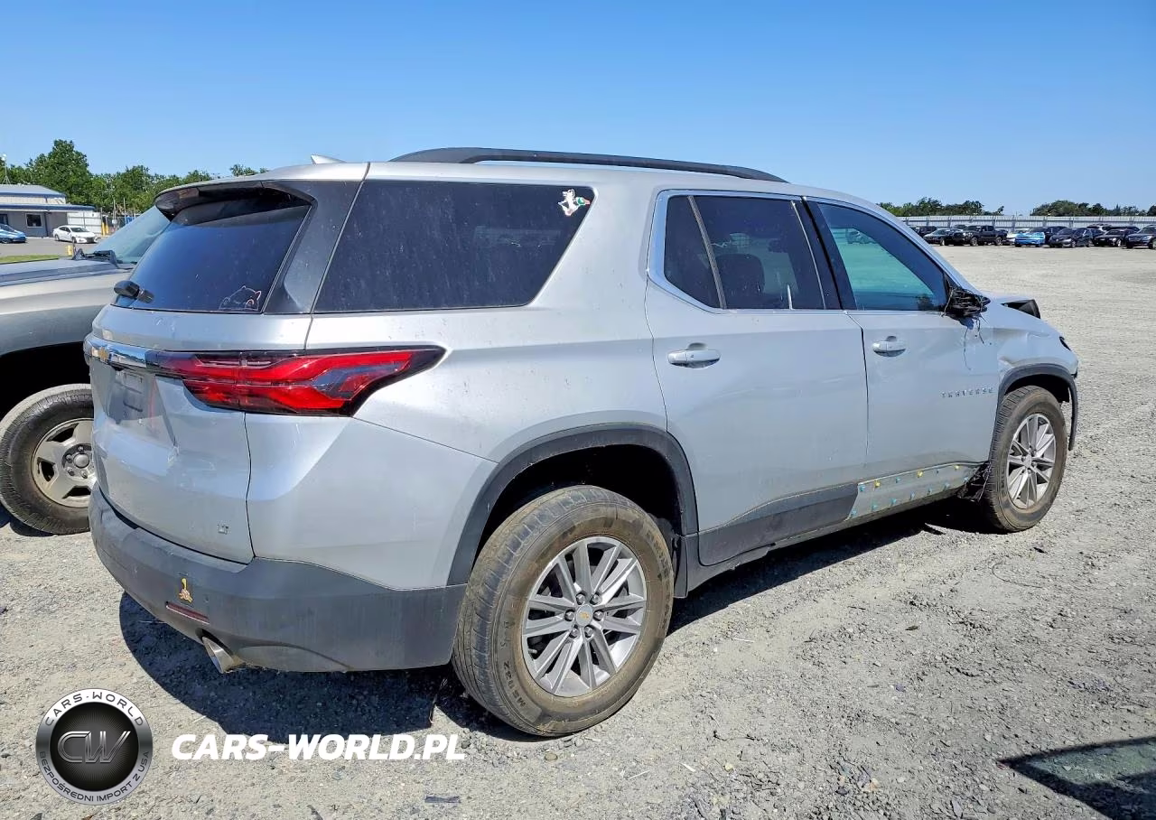 2022 Chevrolet Traverse Lt VIN:1GNERGKW6NJ101235 - 3