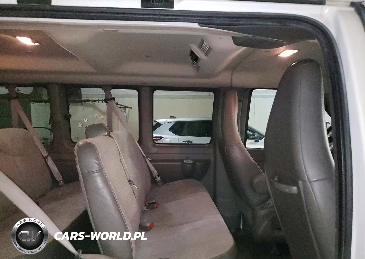 2017 Chevrolet Express G3500 Lt VIN:1GAZGMFG1H1251901 - 11