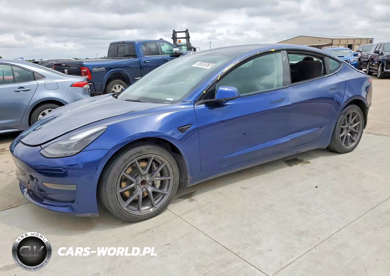 2022 Tesla Model 3 – zdjęcie 1 z 13