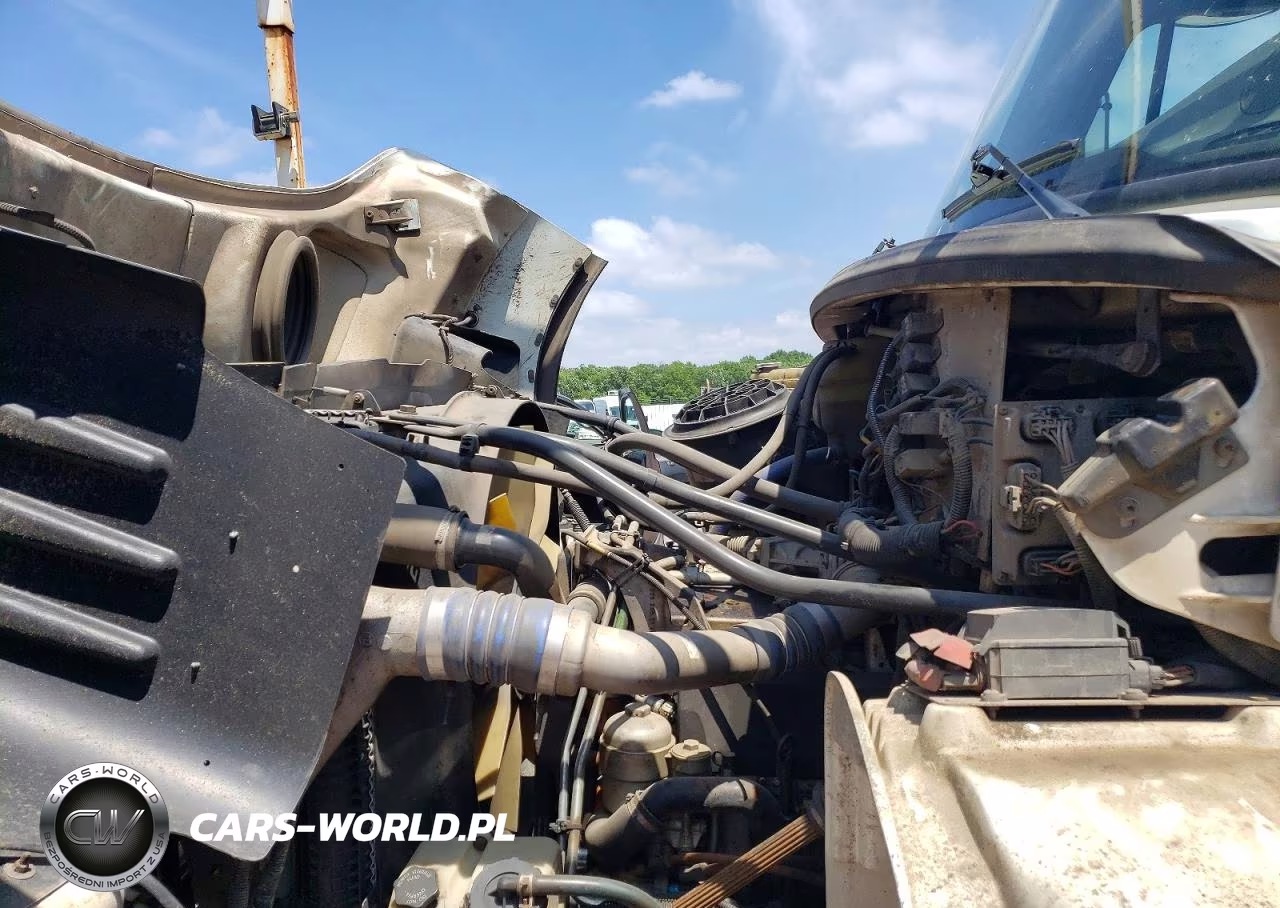 2007 Freightliner M2 106 Heavy Duty VIN:1FVHC3DJ17HY39282 - 7