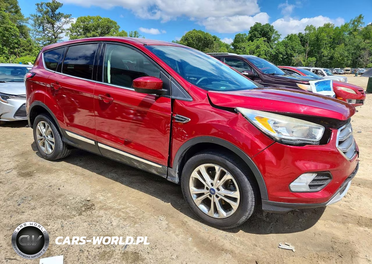 2017 Ford Escape Se VIN:1FMCU0GD7HUE62856 - 4