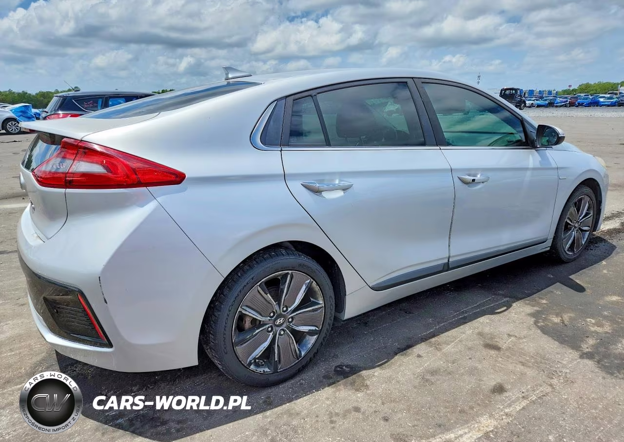 2017 Hyundai Ioniq Limited VIN:KMHC85LC3HU040727 - 3