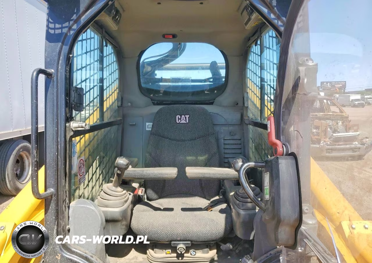 2017 Caterpillar 299D Tracked Skid Steer Loader VIN:CAT0299HDX20177 - 5