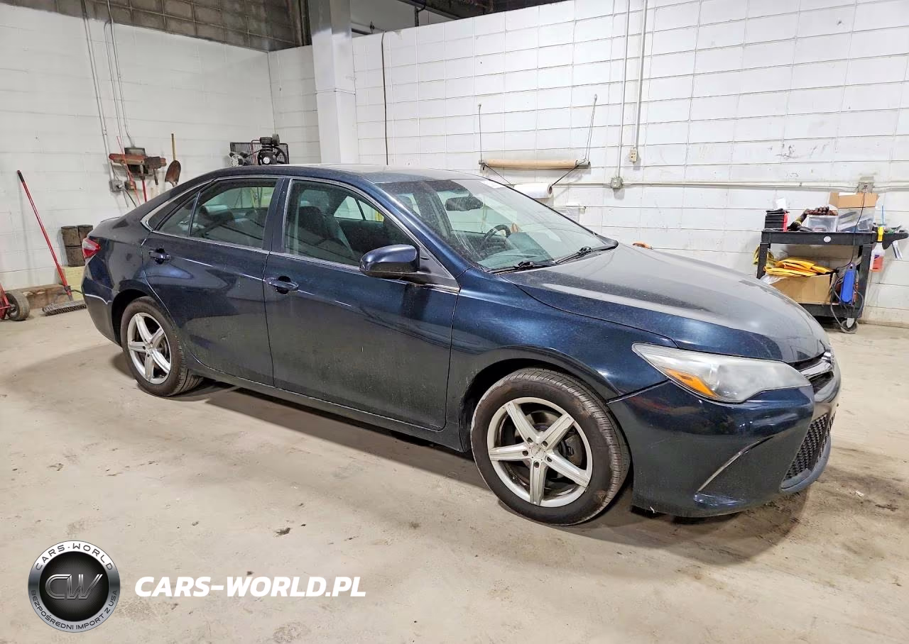 2016 Toyota Camry Se VIN:4T1BF1FK4GU231102 - 4