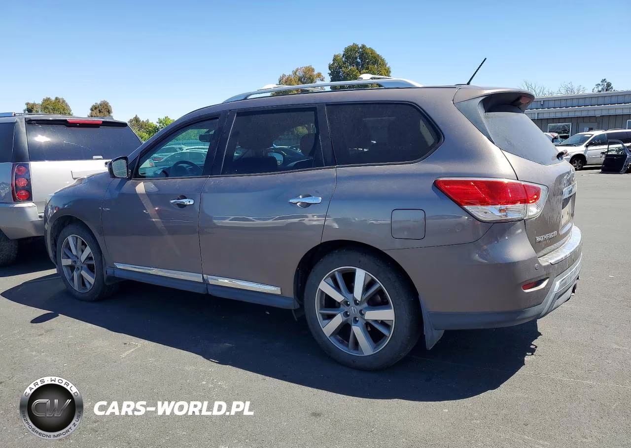 2014 Nissan Pathfinder S VIN:5N1AR2MN6EC621773 - 2