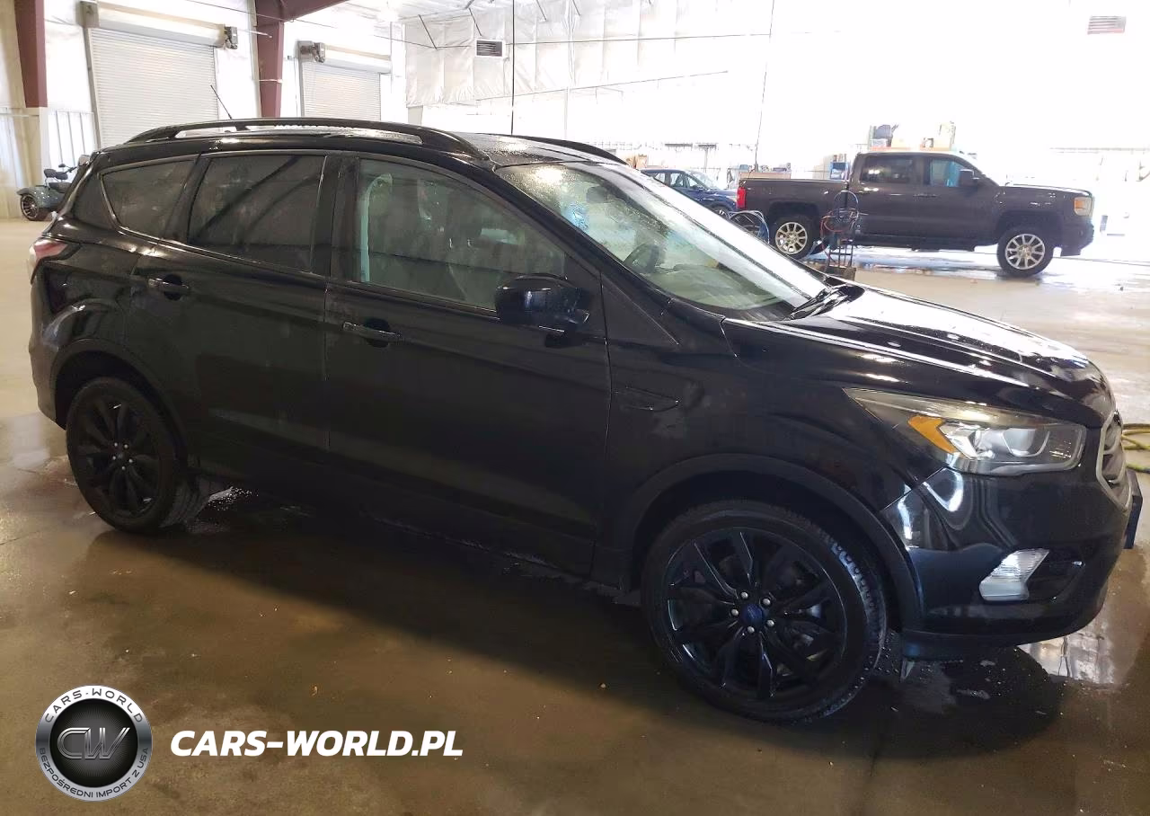 2018 Ford Escape Se VIN:1FMCU9GD1JUC31347 - 4