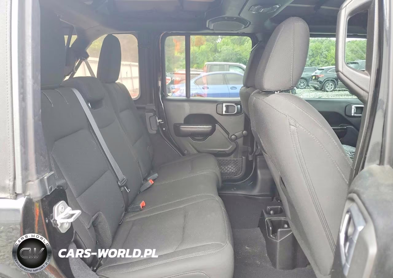 2018 Jeep Wrangler Unlimited Sport VIN:1C4HJXDN3JW262737 - 10