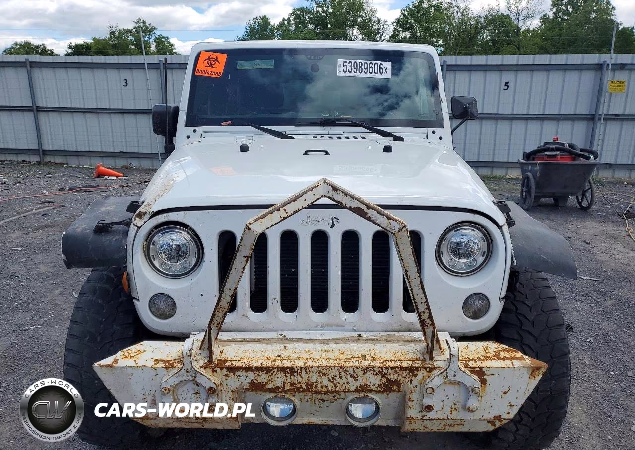 2017 Jeep Wrangler Unlimited Sport VIN:1C4BJWDG2HL678422 - 5