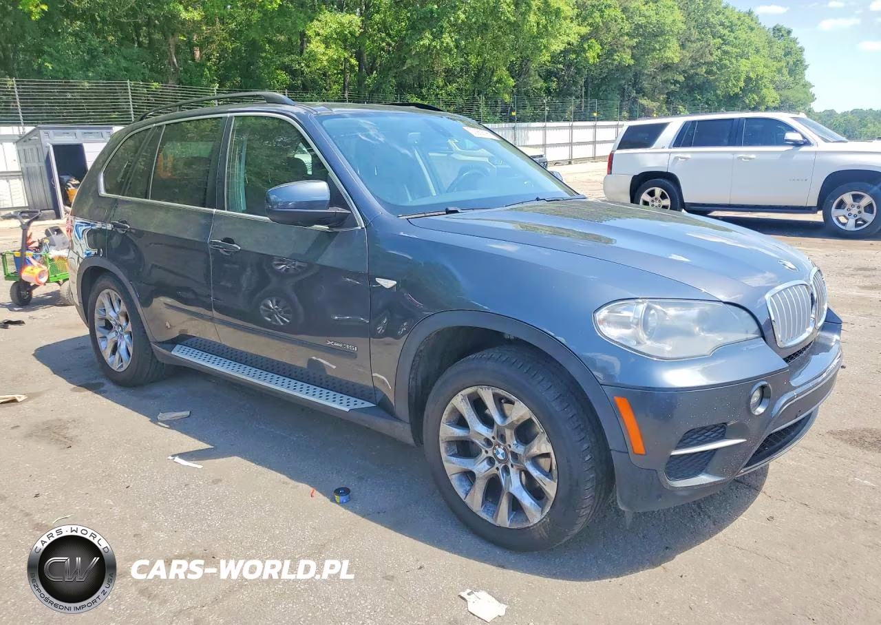 2013 BMW X5 xDrive35I VIN:5UXZV4C54D0E03039 - 4