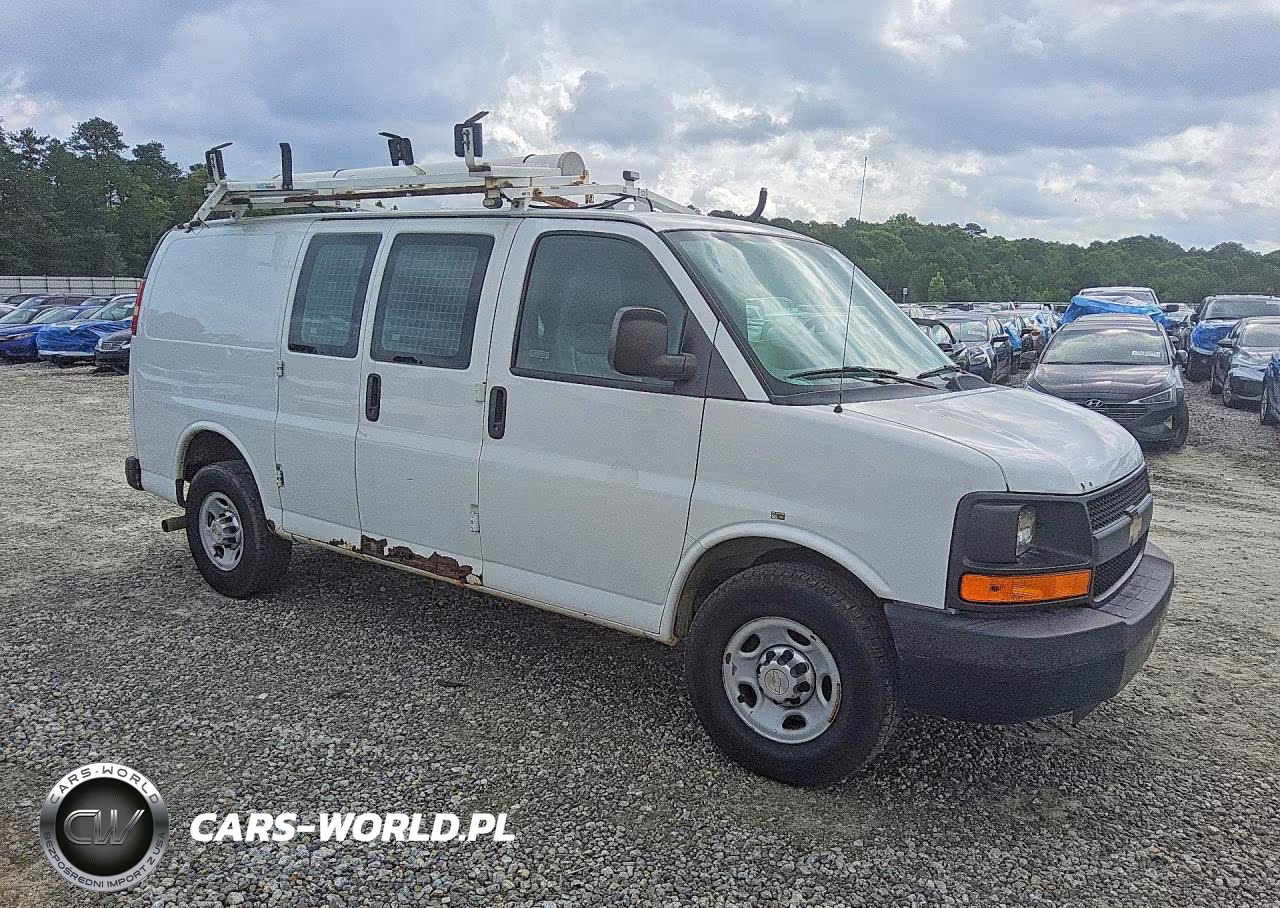 2013 Chevrolet Express G2500 VIN:1GCWGFCA5D1903838 - 4