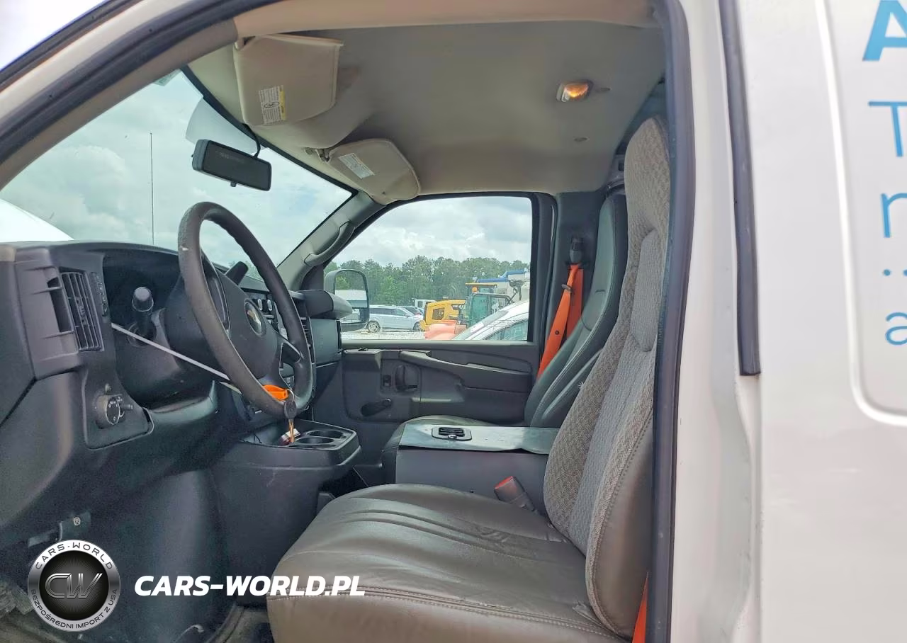 2013 Chevrolet Express G2500 VIN:1GCWGFCA5D1903838 - 7