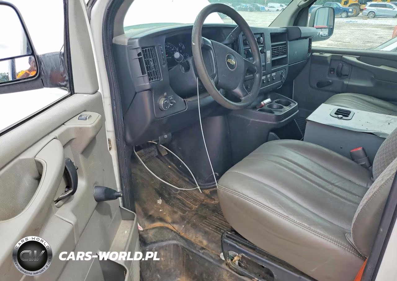 2013 Chevrolet Express G2500 VIN:1GCWGFCA5D1903838 - 8