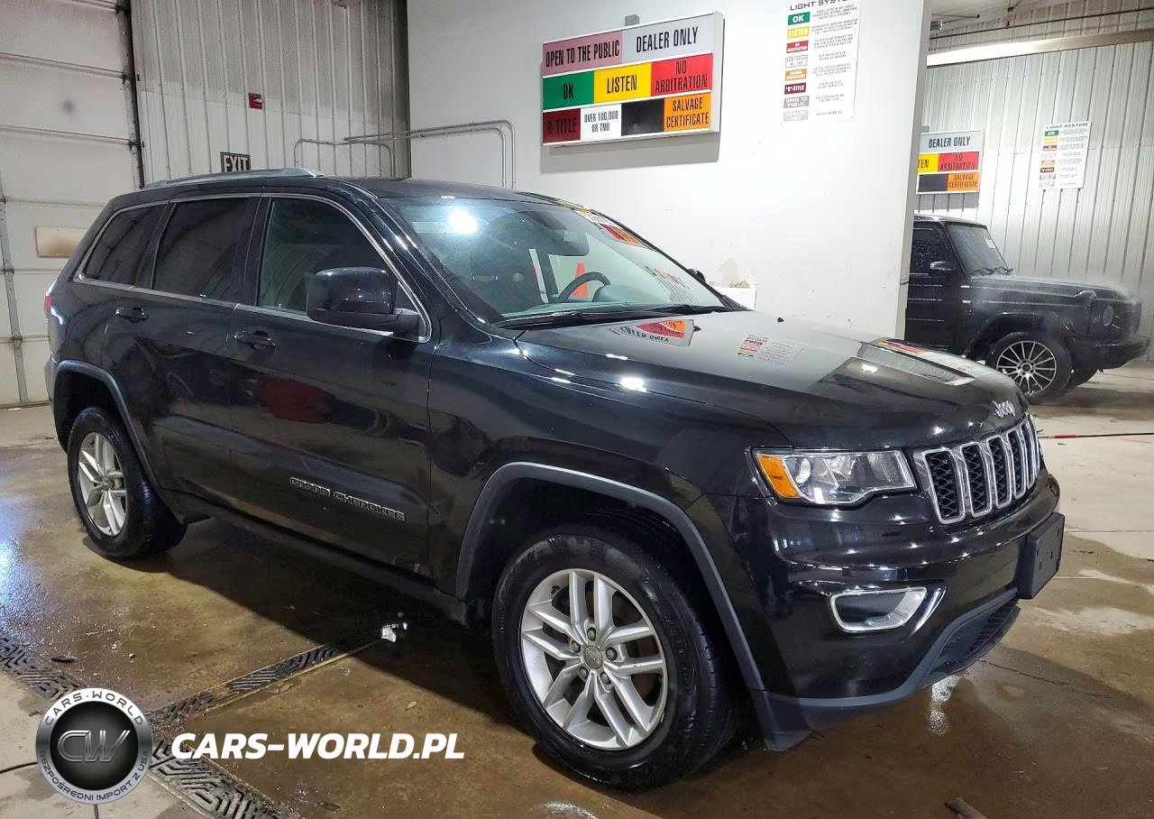 2018 Jeep Grand Cherokee Laredo VIN:1C4RJFAG5JC287130 - 4