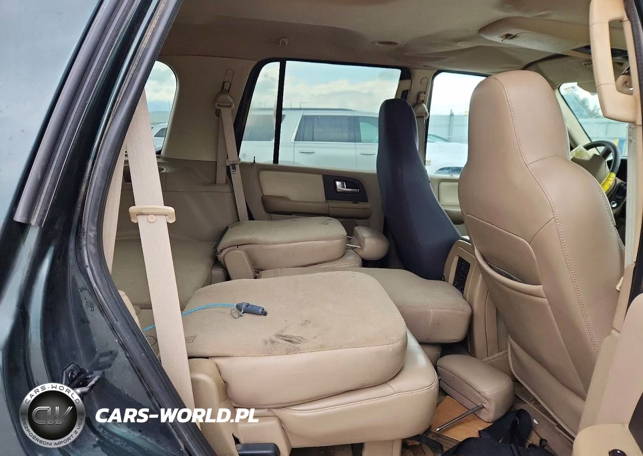 2004 Ford Expedition Eddie Bauer VIN:1FMFU18L04LB47938 - 11