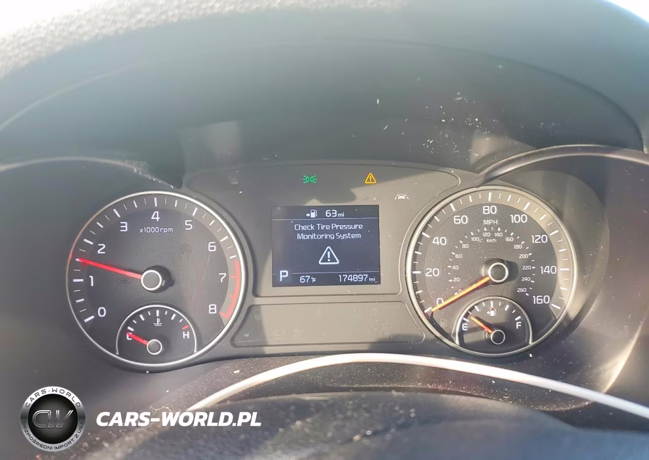 2019 Kia Optima Lx VIN:5XXGT4L36KG283167 - 9