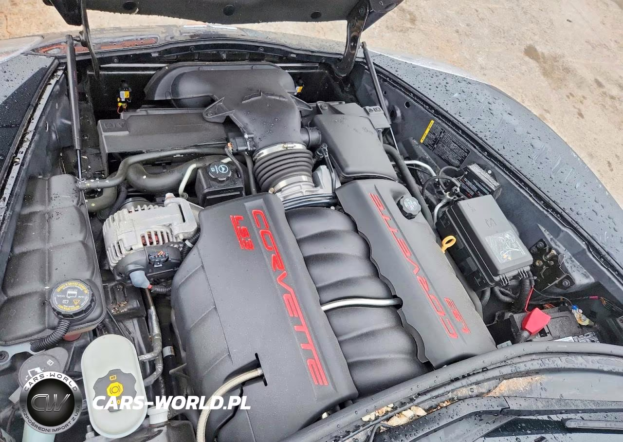 2010 Chevrolet Corvette Grand Sport VIN:1G1YW3DW0A5105412 - 11
