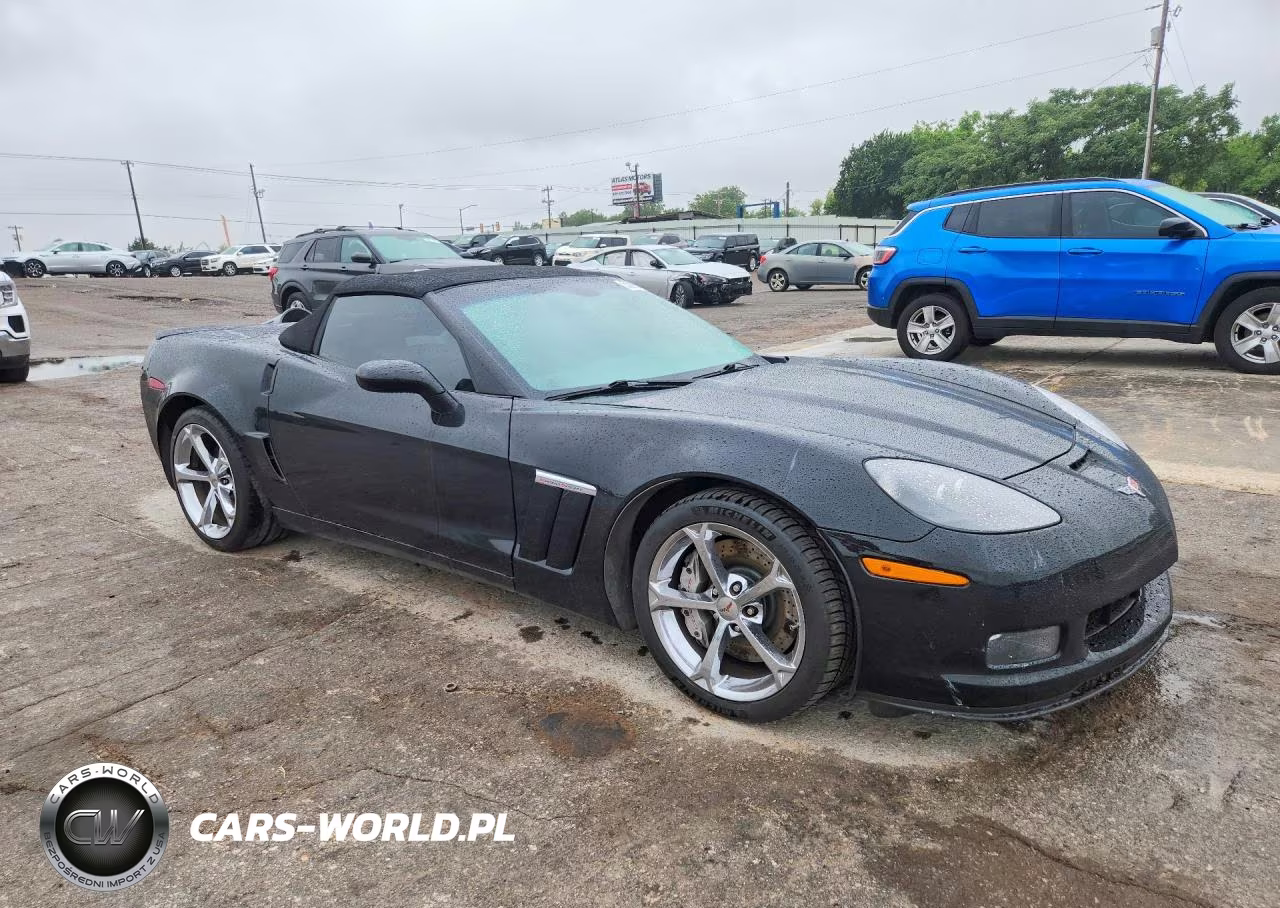 2010 Chevrolet Corvette Grand Sport VIN:1G1YW3DW0A5105412 - 4