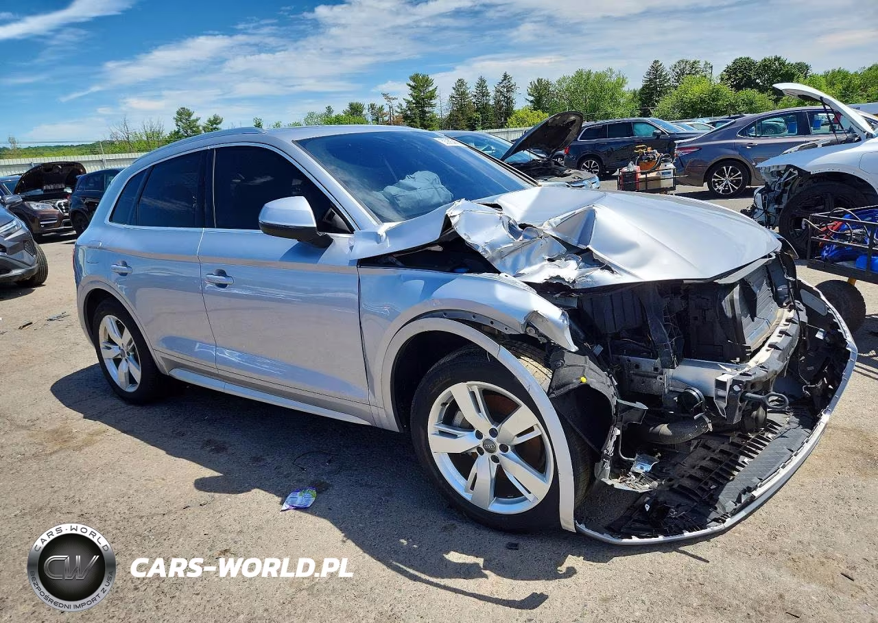 2018 Audi Q5 Premium Plus VIN:WA1BNAFY5J2010004 - 4