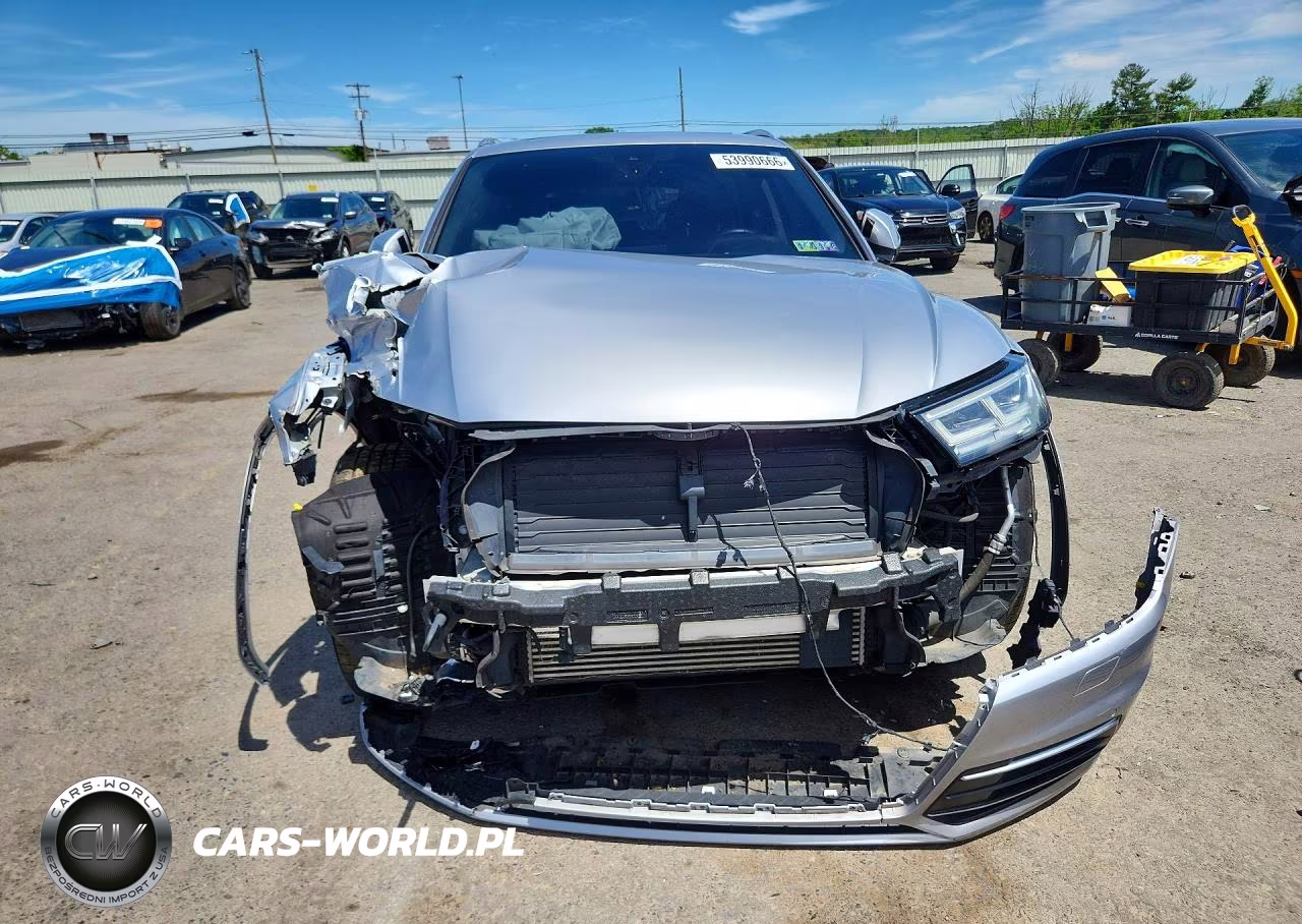 2018 Audi Q5 Premium Plus VIN:WA1BNAFY5J2010004 - 5