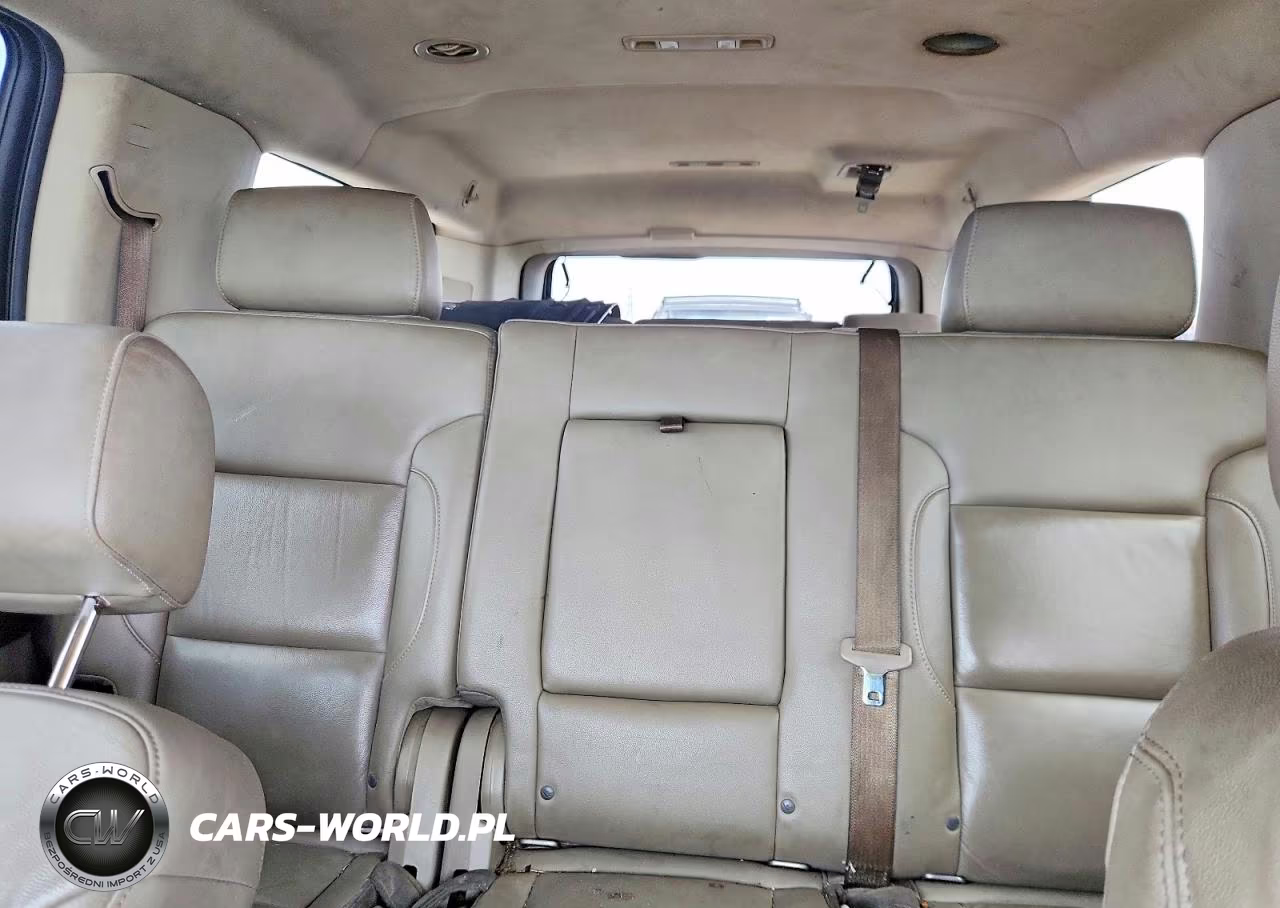 2016 Chevrolet Suburban C1500 Lt VIN:1GNSCHKC5GR392069 - 10