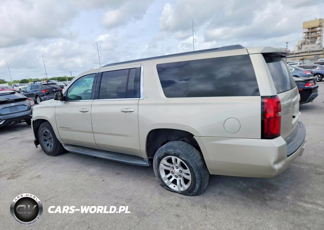 2016 Chevrolet Suburban C1500 Lt VIN:1GNSCHKC5GR392069 - 2