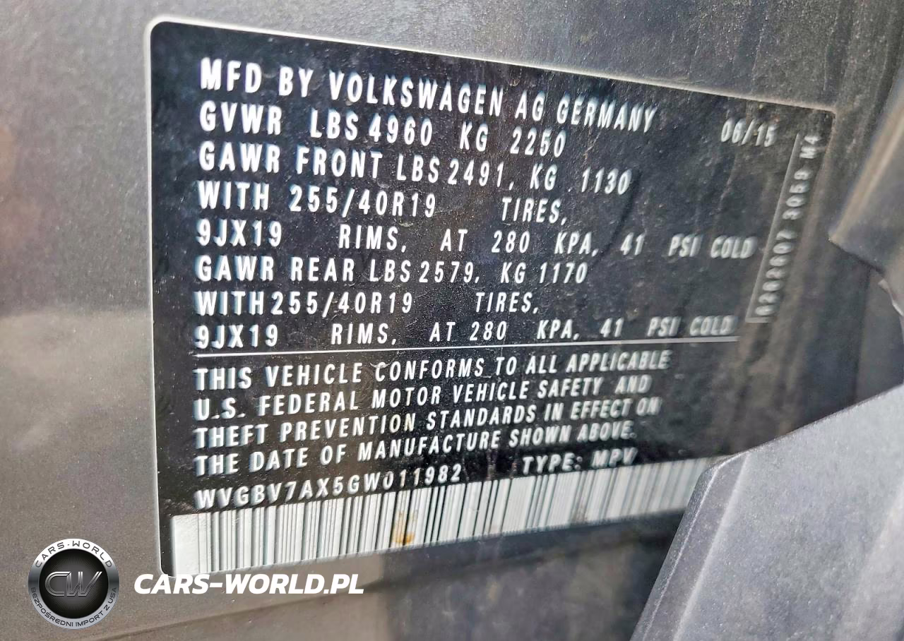 2016 Volkswagen Tiguan S VIN:WVGBV7AX5GW011982 - 13