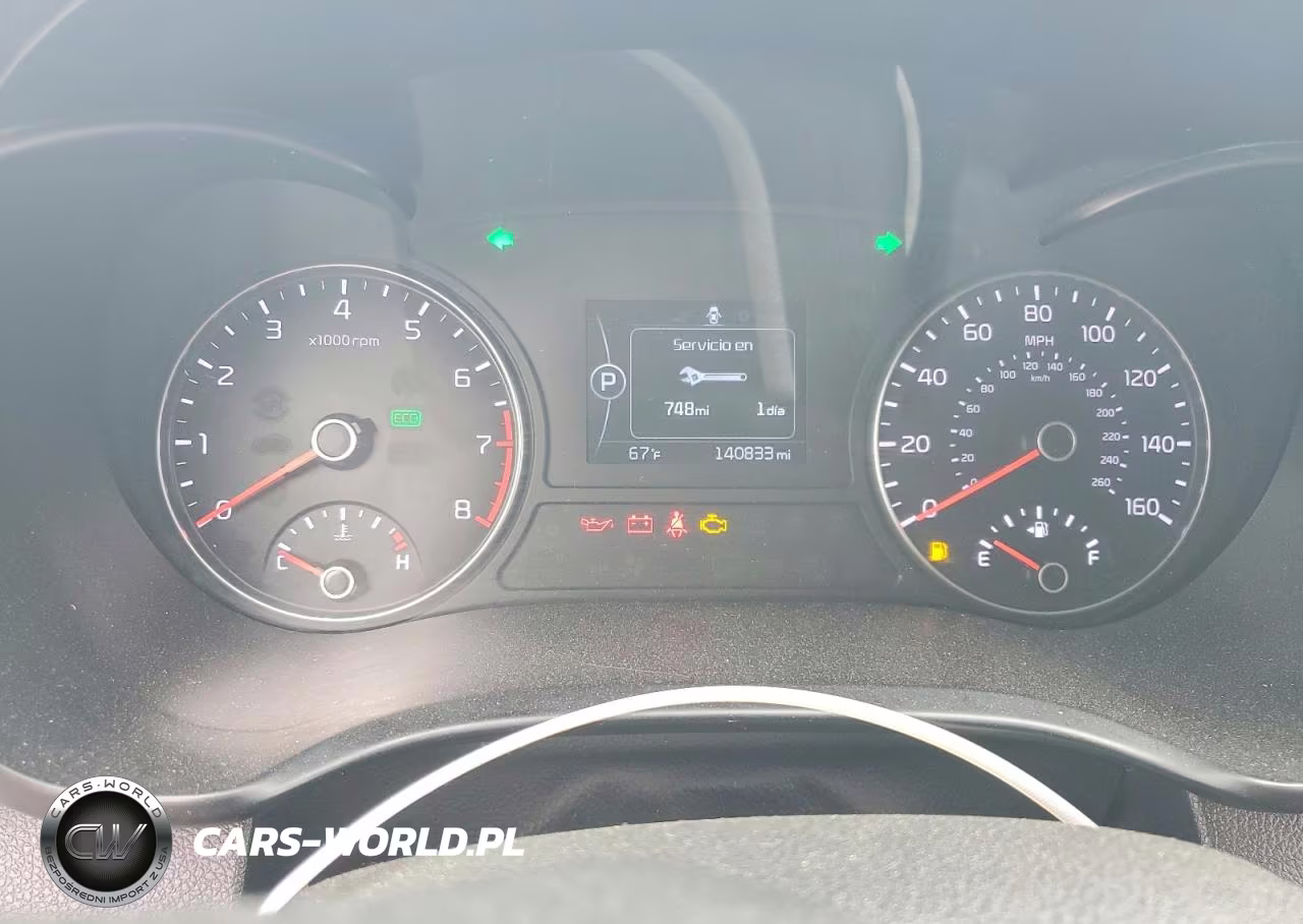 2017 Kia Optima Lx VIN:5XXGT4L31HG121956 - 9