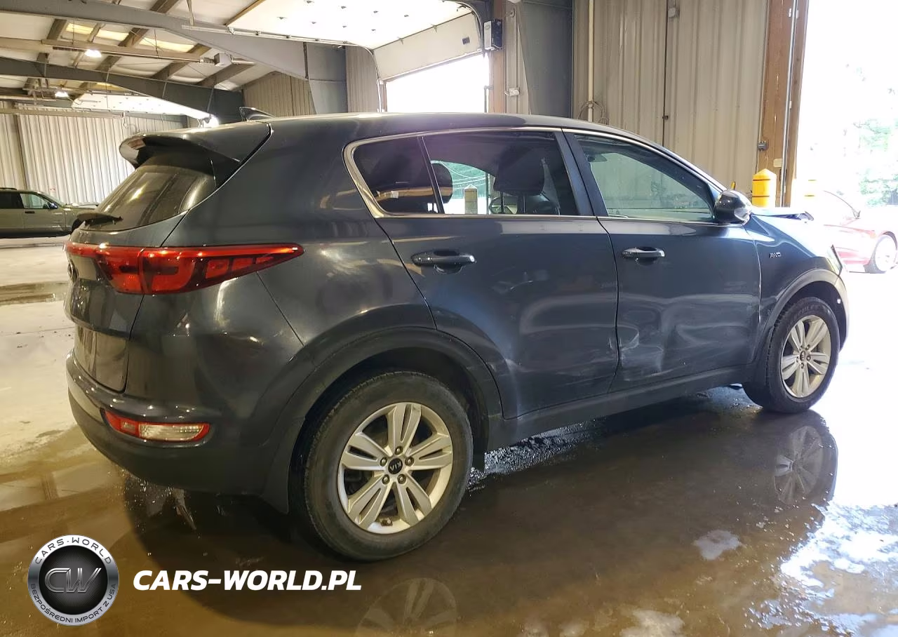 2018 Kia Sportage Lx VIN:KNDPMCAC6J7401820 - 3