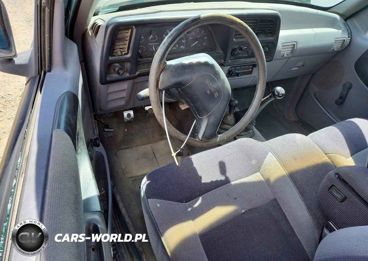 1994 Mazda B3000 Cab Plus VIN:4F4CR17U3RTM87182 - 8