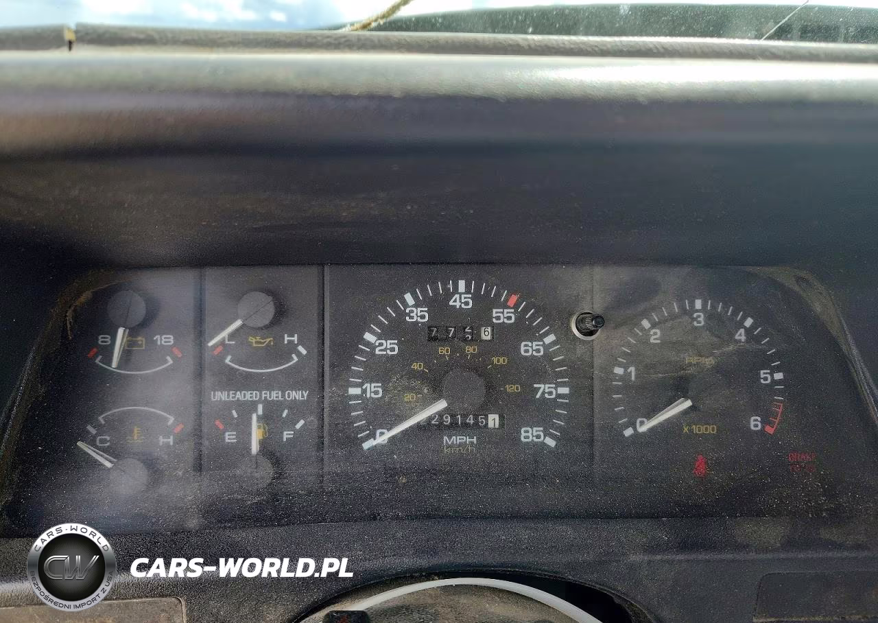 1994 Mazda B3000 Cab Plus VIN:4F4CR17U3RTM87182 - 9