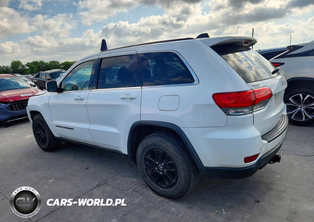 2018 Jeep Grand Cherokee Laredo VIN:1C4RJEAG2JC277651 - 2