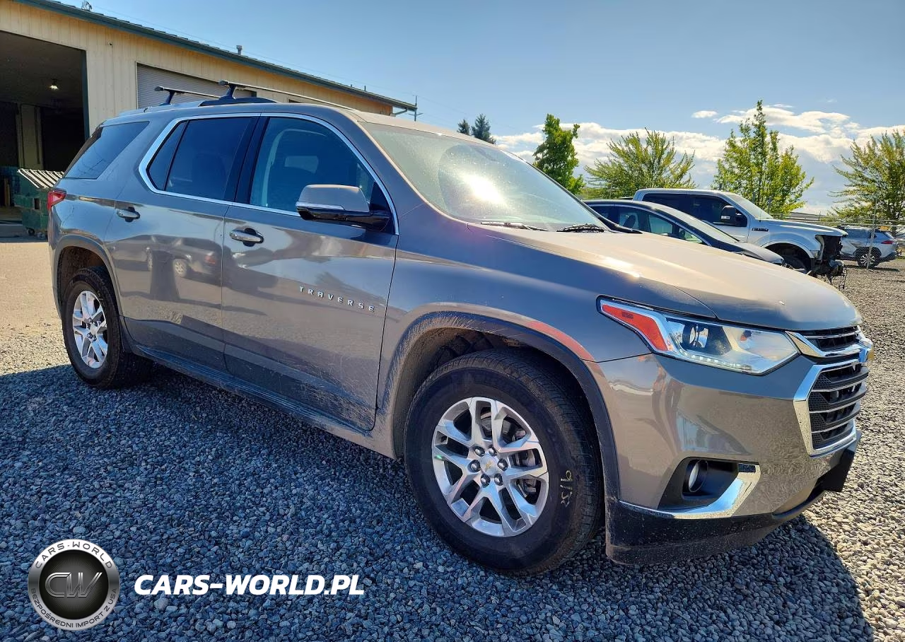 2018 Chevrolet Traverse Lt VIN:1GNEVGKW8JJ191896 - 4