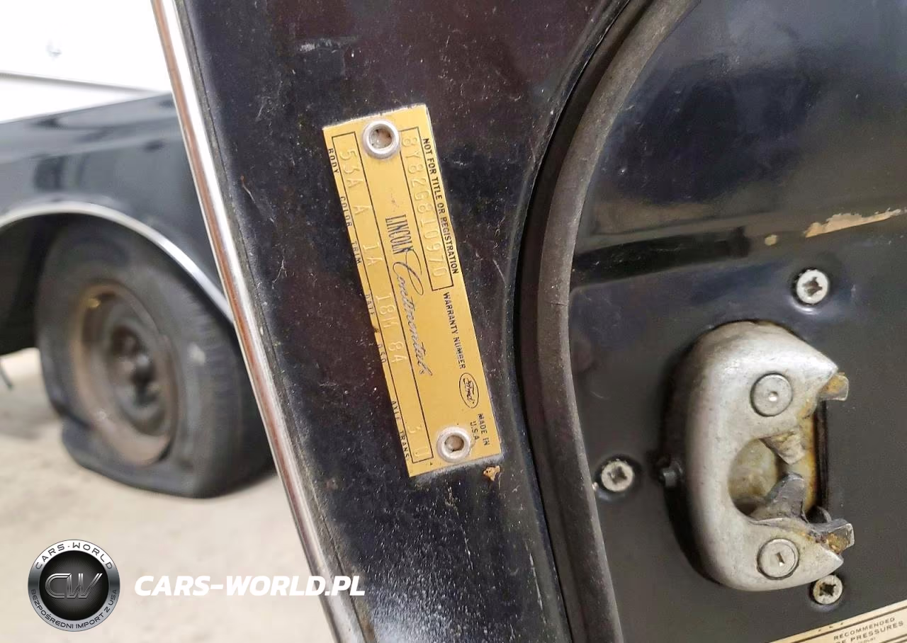 1968 Lincoln-Continental Continenta VIN:8Y82G810970 - 12