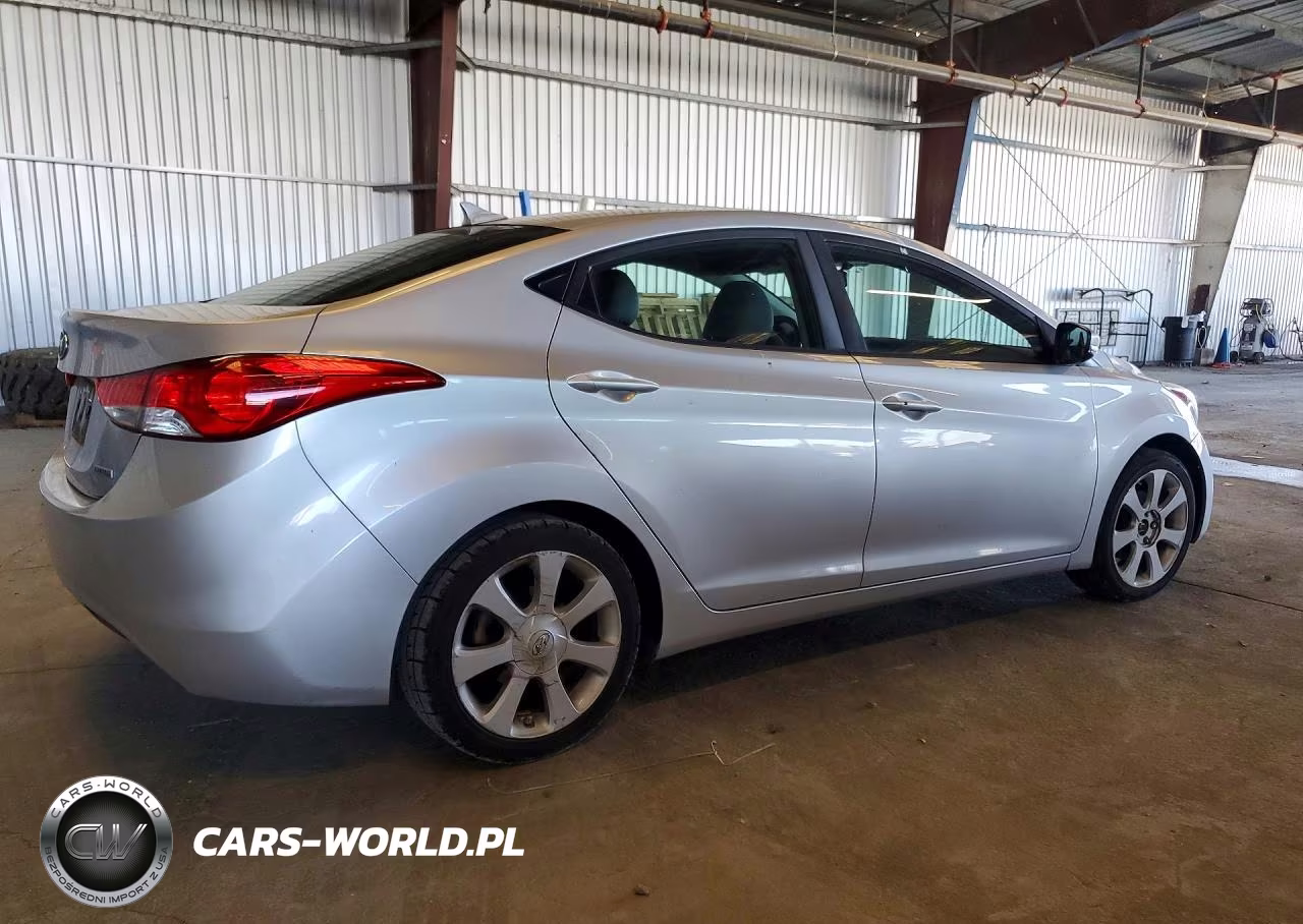 2013 Hyundai Elantra Limited VIN:KMHDH4AE1DU552922 - 3