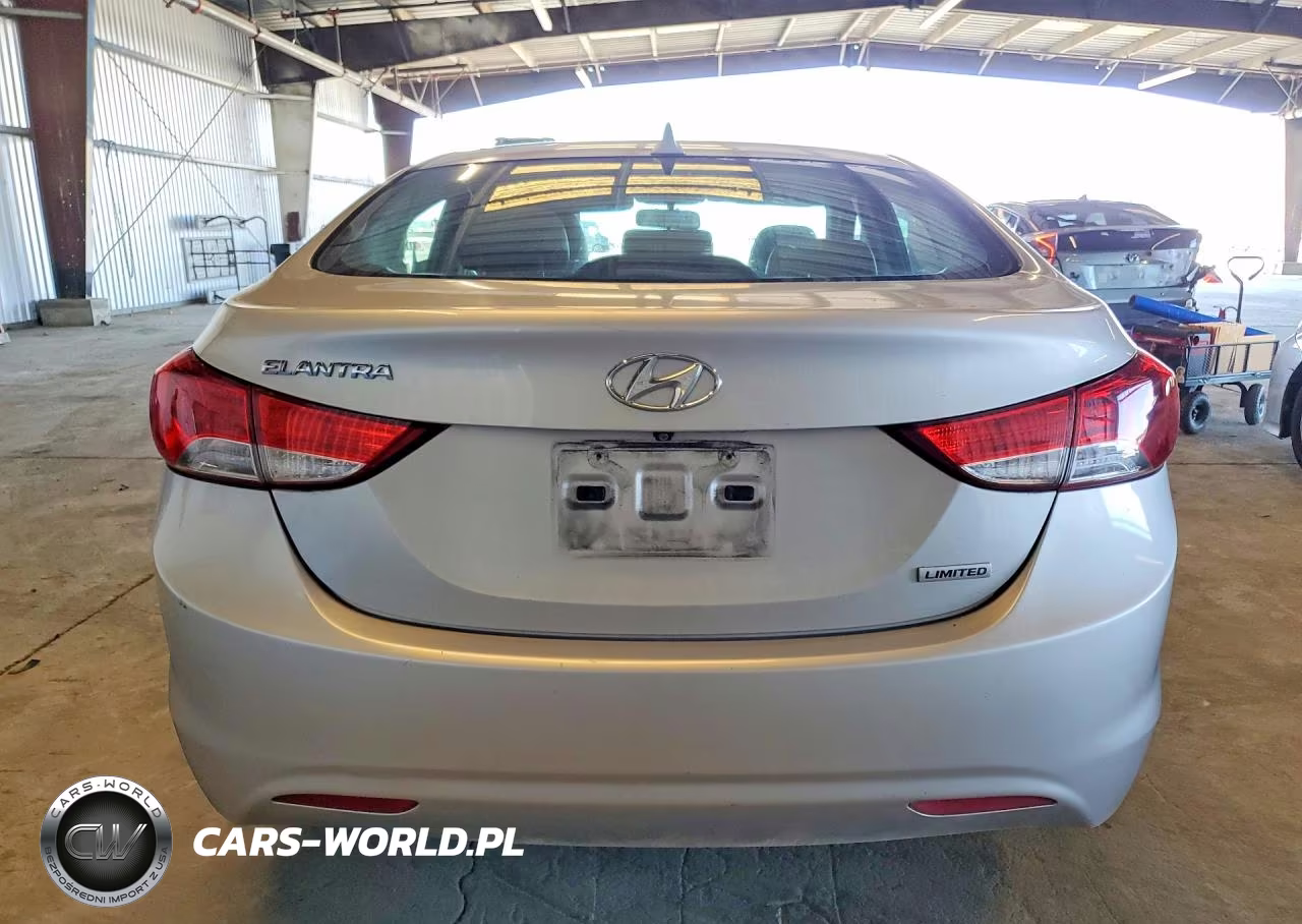 2013 Hyundai Elantra Limited VIN:KMHDH4AE1DU552922 - 6
