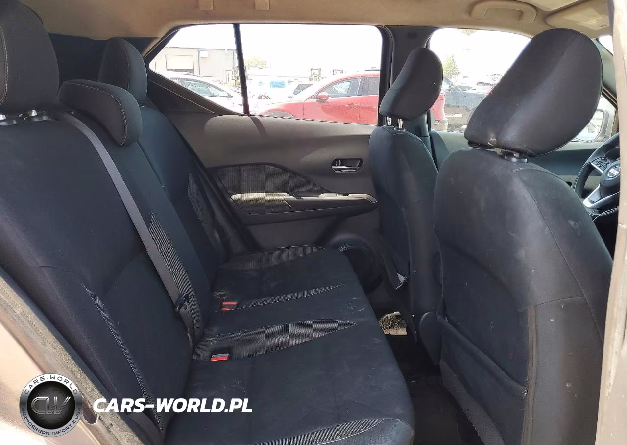 2019 Nissan Kicks Sv VIN:3N1CP5CU3KL542304 - 10