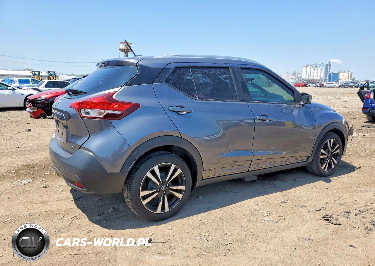 2019 Nissan Kicks Sv VIN:3N1CP5CU3KL542304 - 3