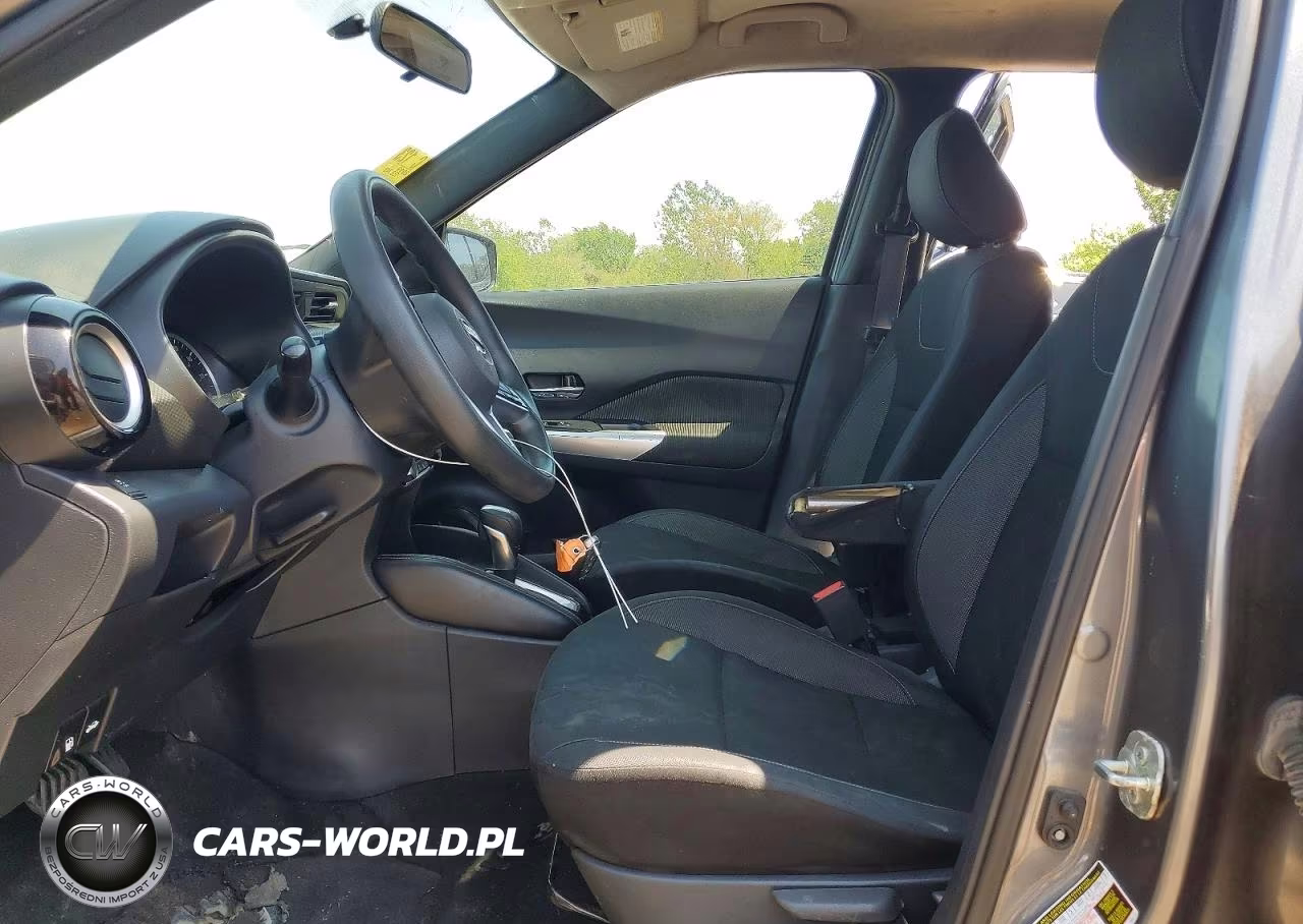 2019 Nissan Kicks Sv VIN:3N1CP5CU3KL542304 - 7