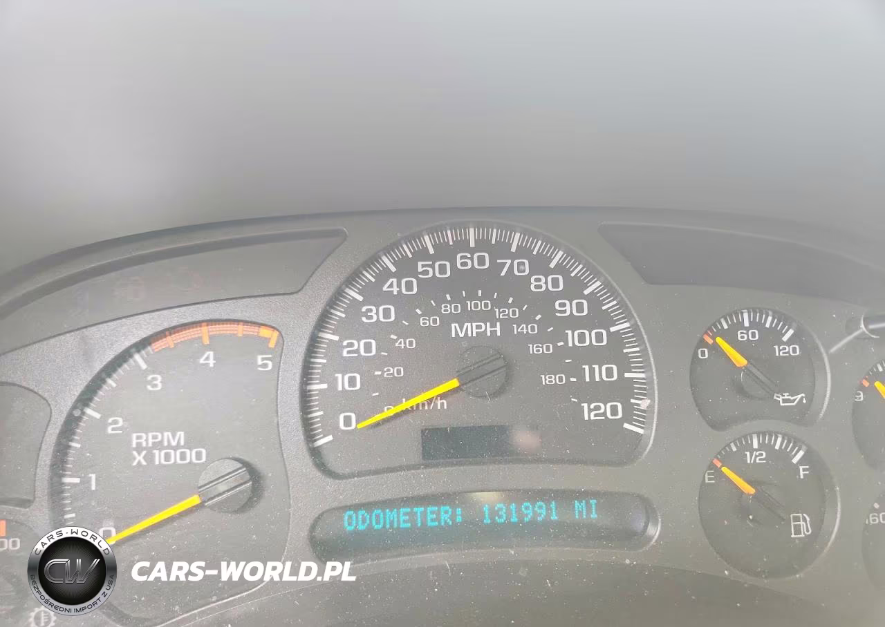 2003 GMC Sierra C2500 Heavy Duty VIN:1GTHC23173F155799 - 9