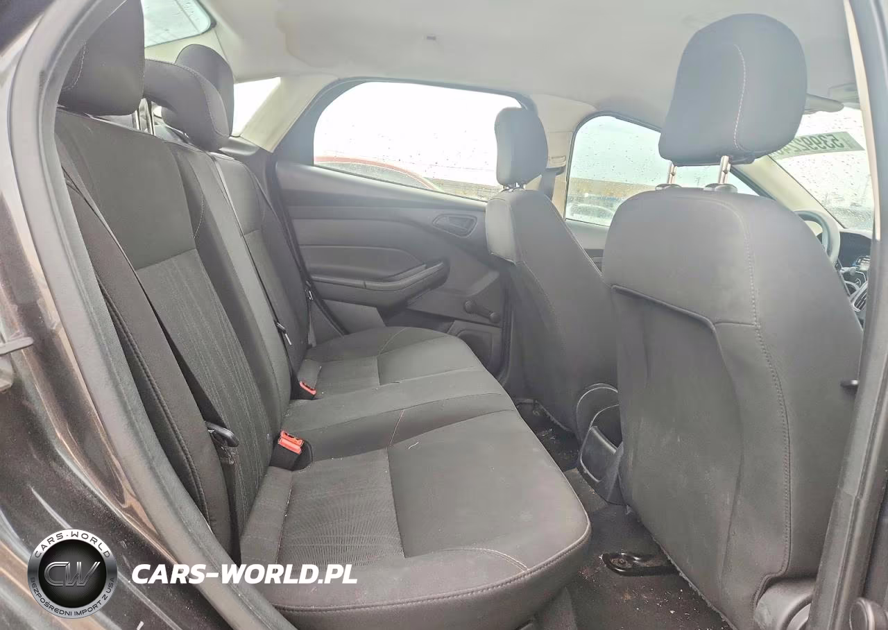 2017 Ford Focus S VIN:1FADP3E21HL230087 - 10