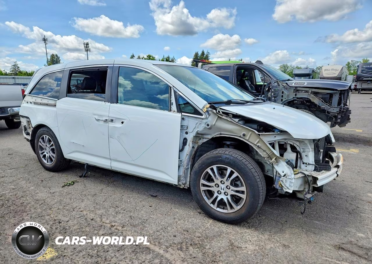 2013 Honda Odyssey Exl VIN:5FNRL5H66DB055564 - 4