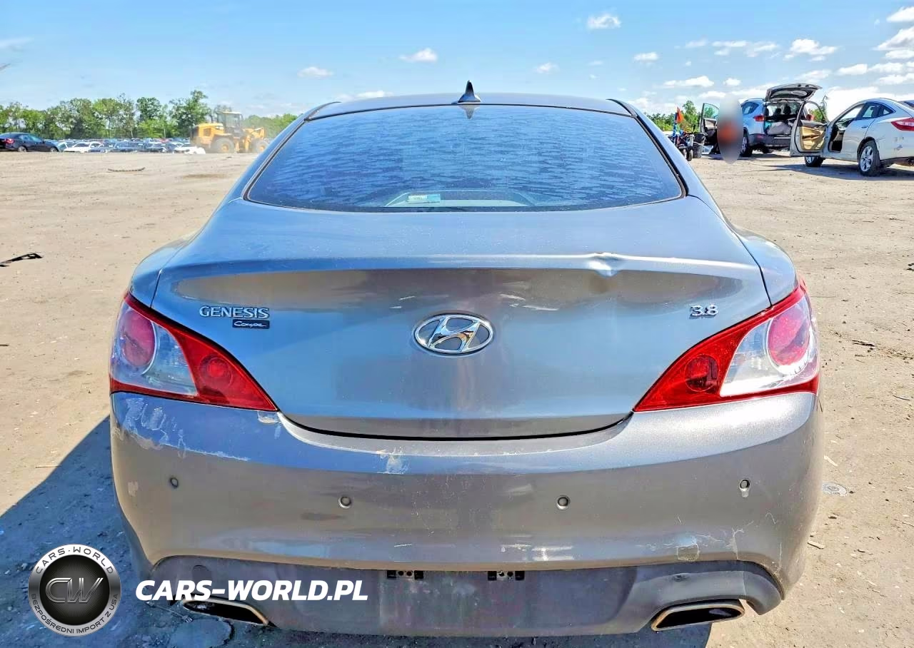 2010 Hyundai Genesis Coupe 3.8L VIN:KMHHU6KH4AU020402 - 6